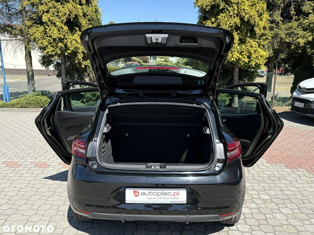 Renault Clio - 30