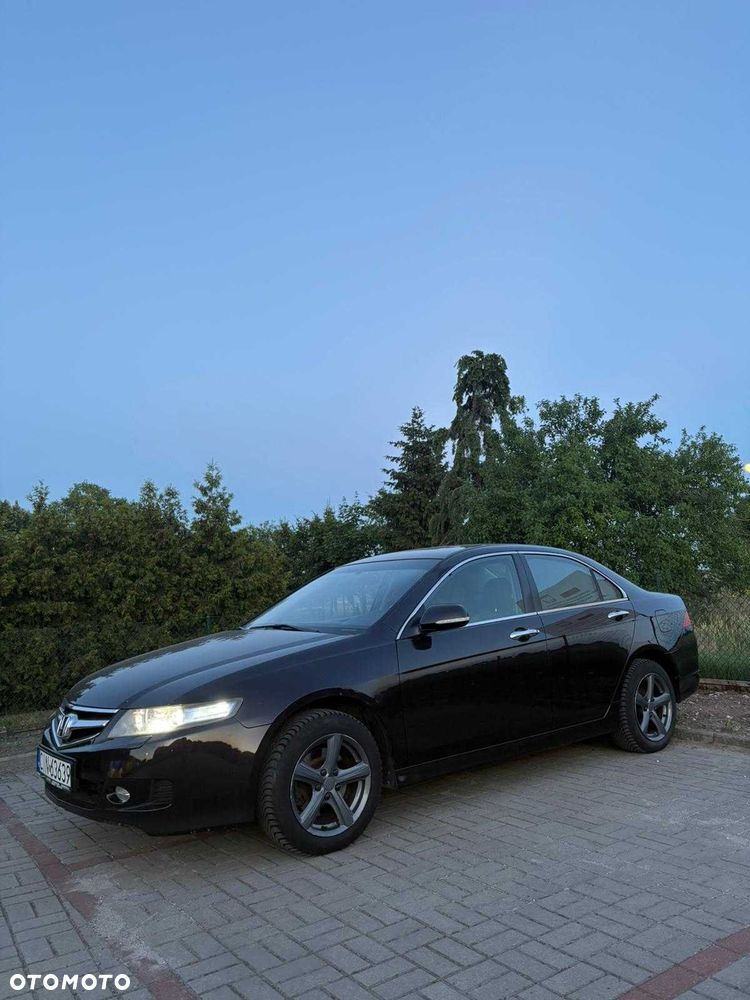 Honda Accord - 1