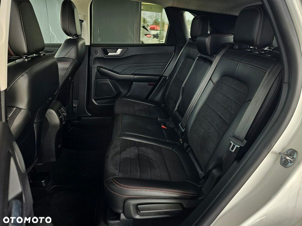 Ford Escape - 30