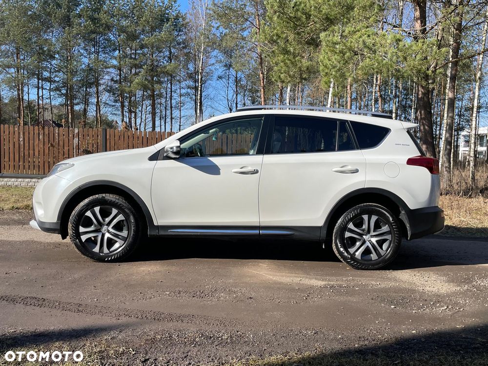 Toyota RAV4 - 17