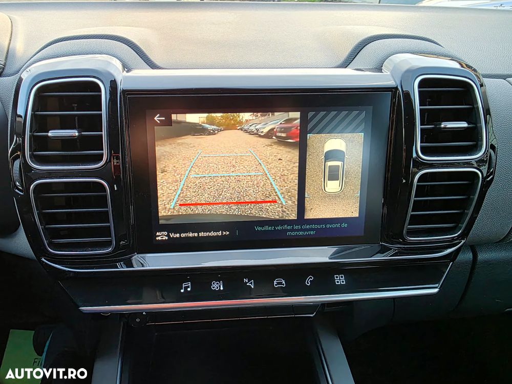 Citroën C5 Aircross 1.6 Hybrid FWD 225 EAT8 Shine - 28