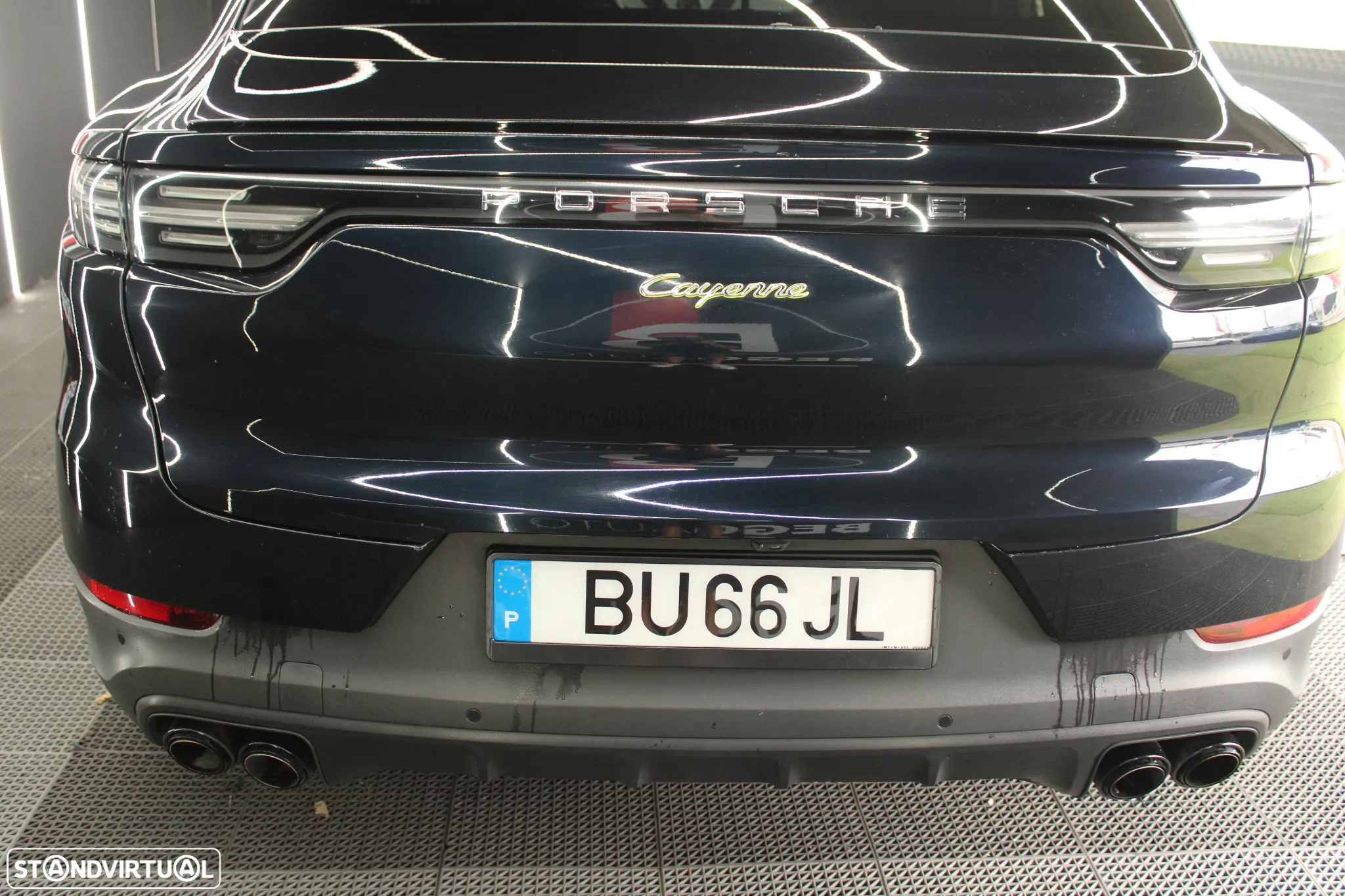 Porsche Cayenne Coupé E-Hybrid - 14