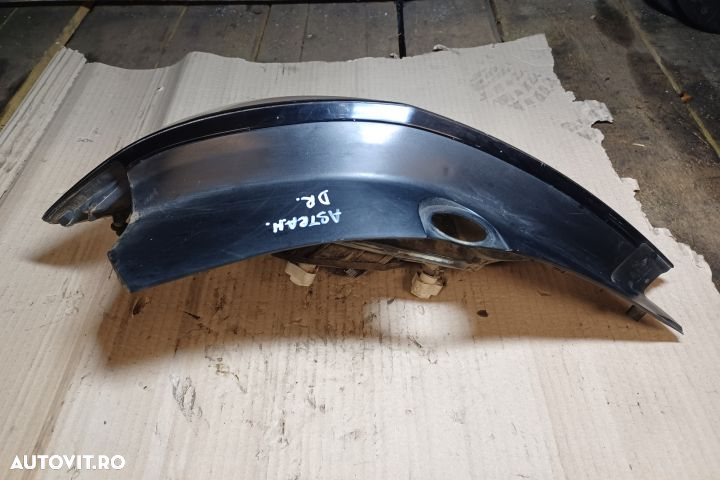 STOP DREAPTA Opel Astra H  [din 2004 pana  2007] seria Hatchback - 2