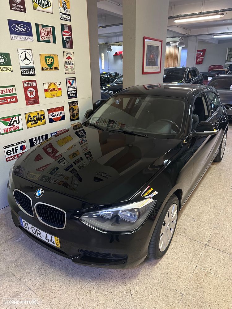 BMW 116 i Line Urban - 9