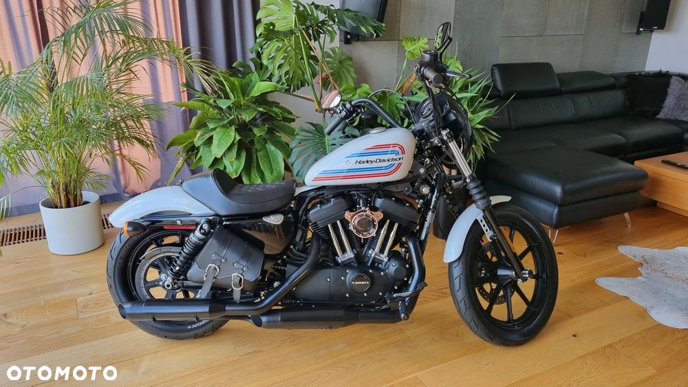 Harley-Davidson Sportster - 12