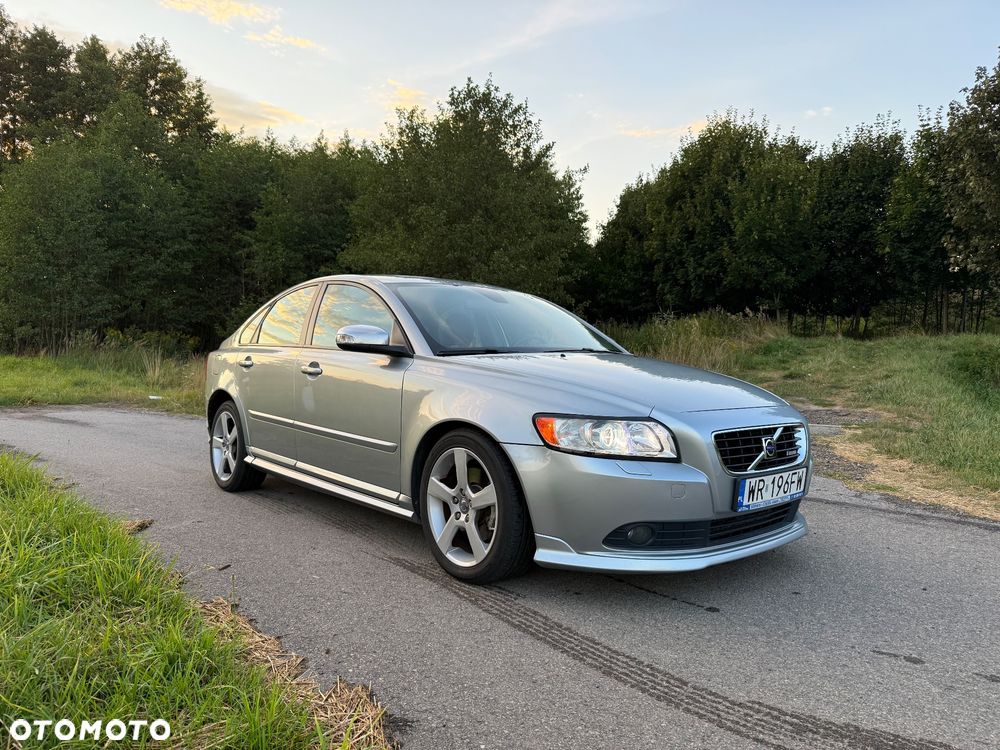 Volvo S40 2.0D R-Design Momentum - 4