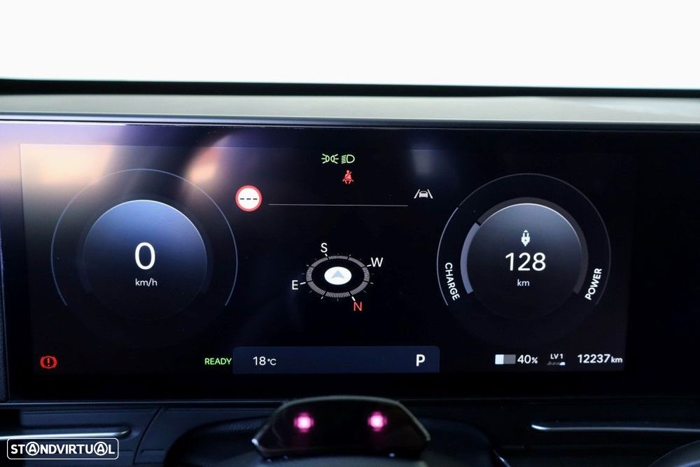 Hyundai Kauai EV 65.4 kWh Vanguard - 29