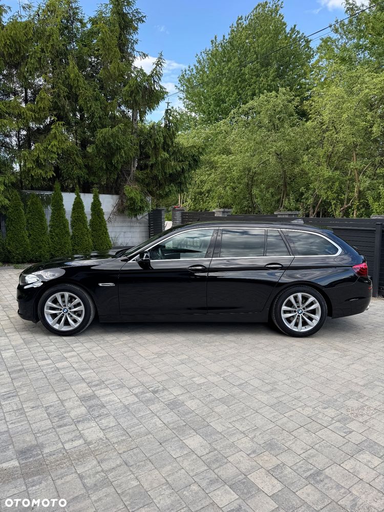 BMW Seria 5 520d xDrive Sport Line - 7