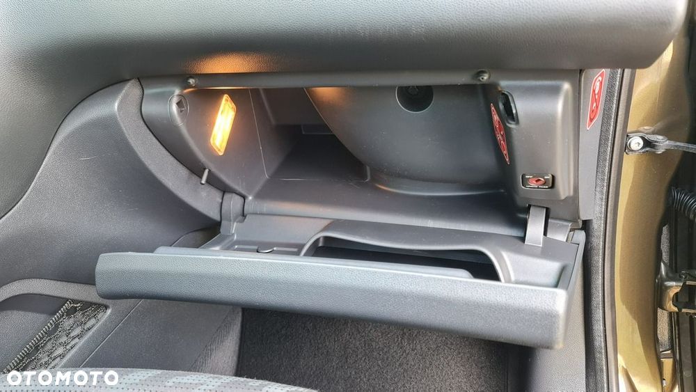 Peugeot 3008 - 25