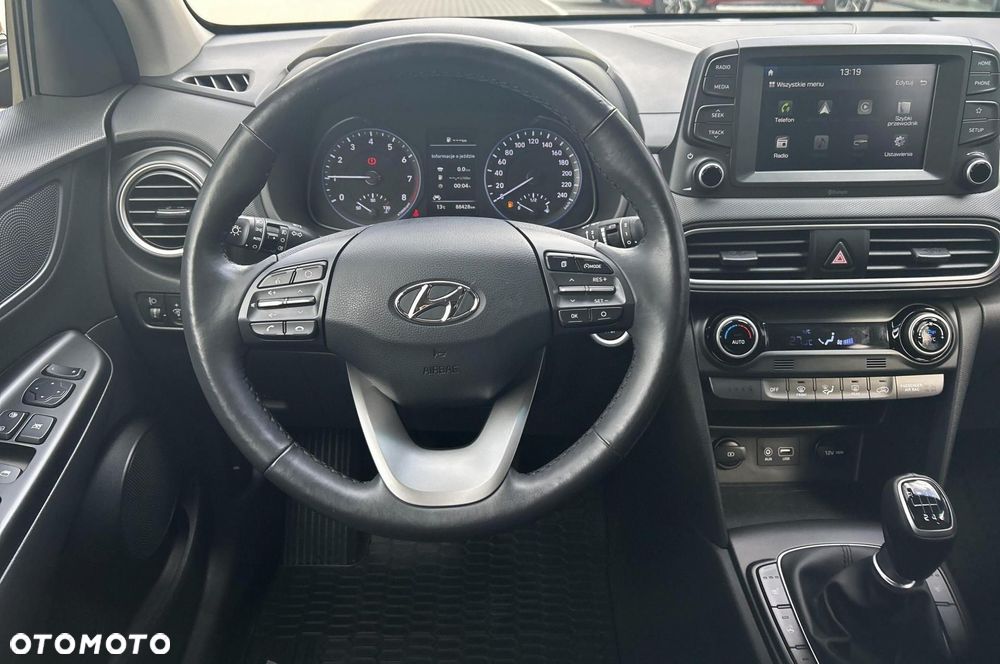 Hyundai Kona - 26