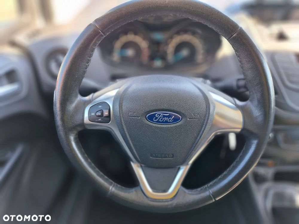 Ford Transit Courier Trend - 13