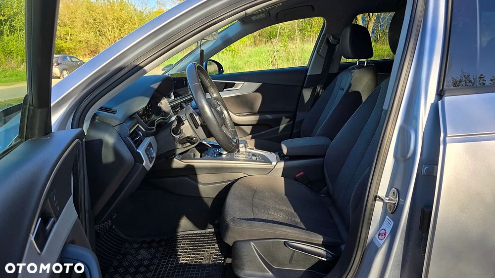 Audi A4 Avant 2.0 TDI S tronic - 16