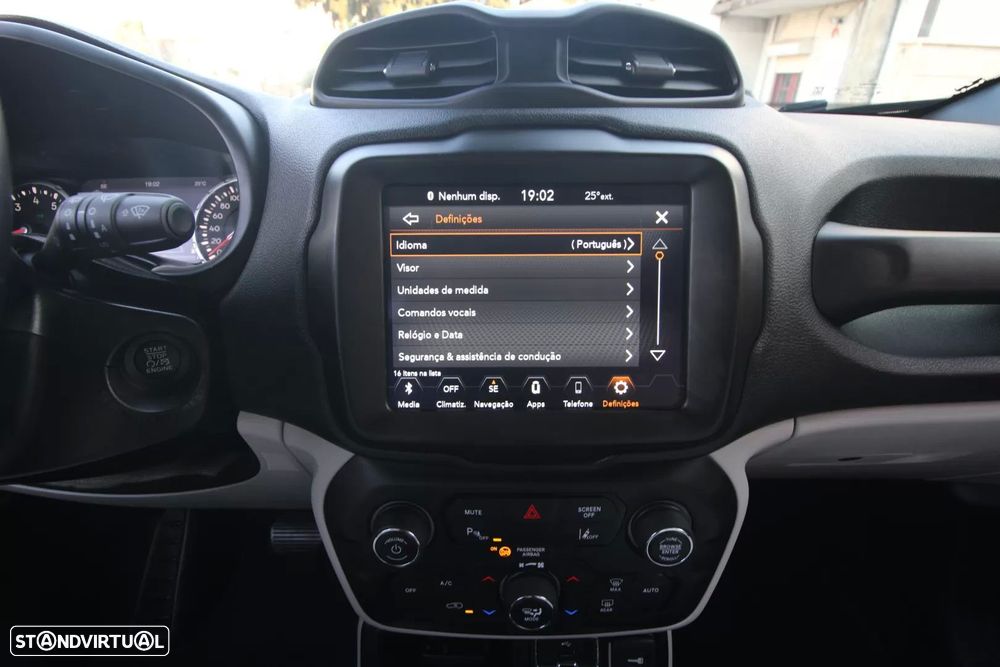 Jeep Renegade 1.4 MultiAir DSG Limited - 27