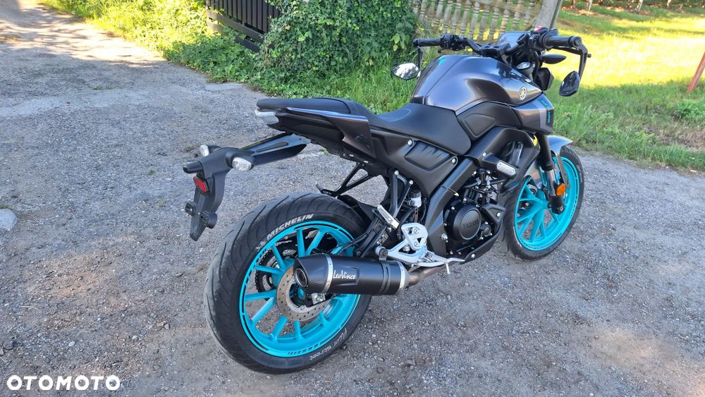 Yamaha MT - 3