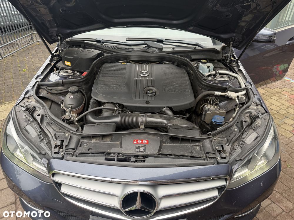 Mercedes-Benz Klasa E 200 CDI Avantgarde - 21