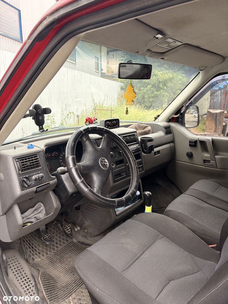 Volkswagen Transporter - 4
