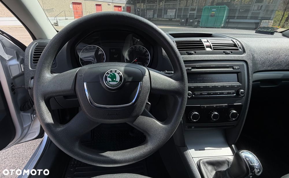 Skoda Octavia 1.9 TDI Ambiente - 7