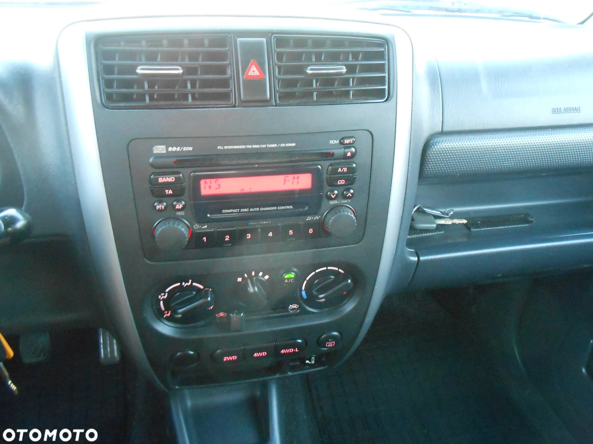 Suzuki Jimny - 10
