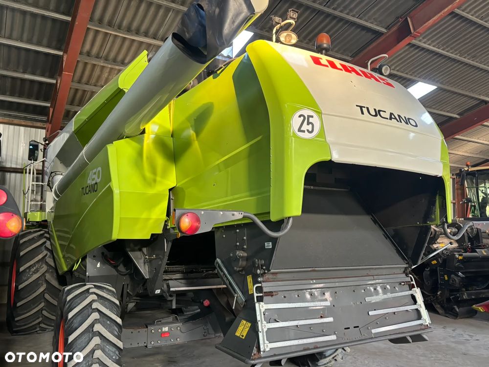 Claas Tucano 450 - 4