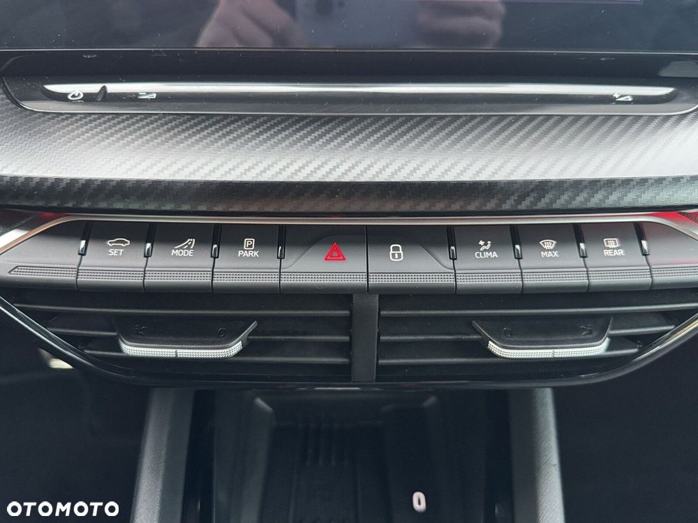 Skoda Octavia 1.5 TSI mHEV Sportline DSG - 23