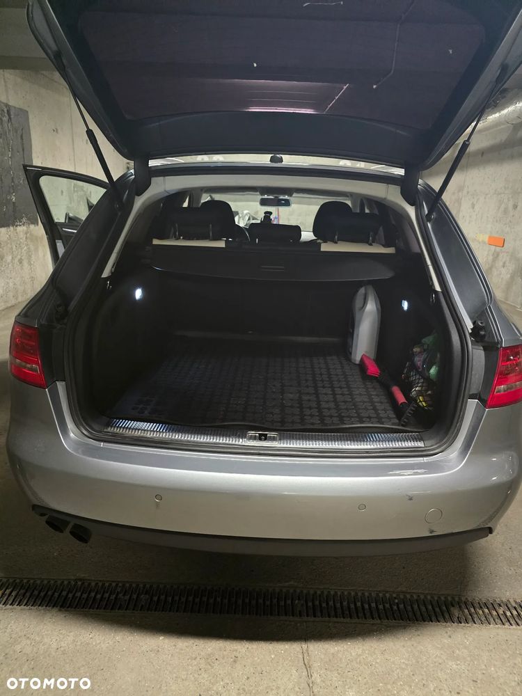 Audi A4 Avant - 12