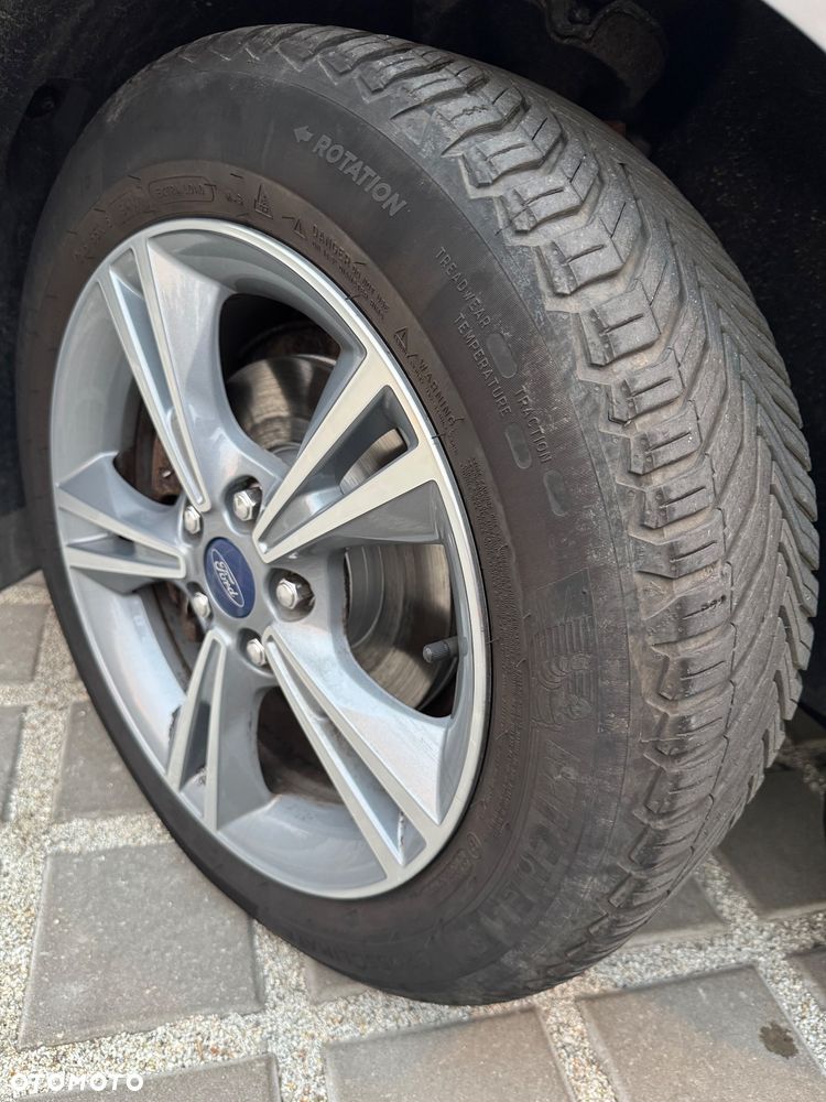 Ford Focus 1.0 EcoBoost STart-Stopp-System TITANIUM - 24