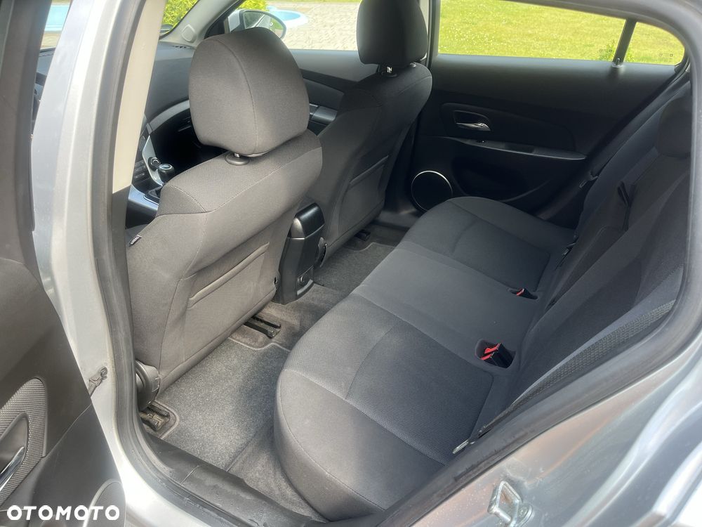 Chevrolet Cruze - 6