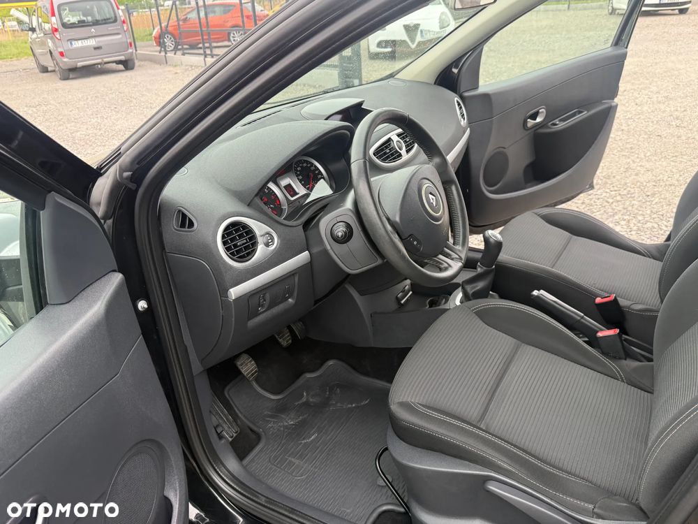 Renault Clio 1.2 16V Dynamique - 6