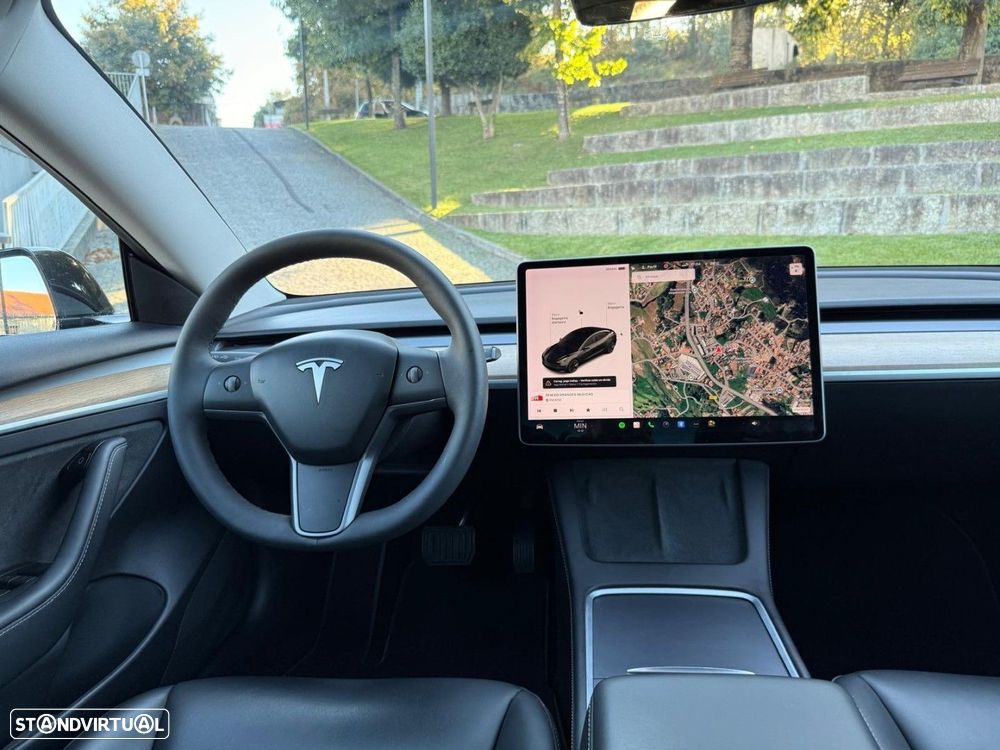 Tesla Model 3 Tração Traseira - 35