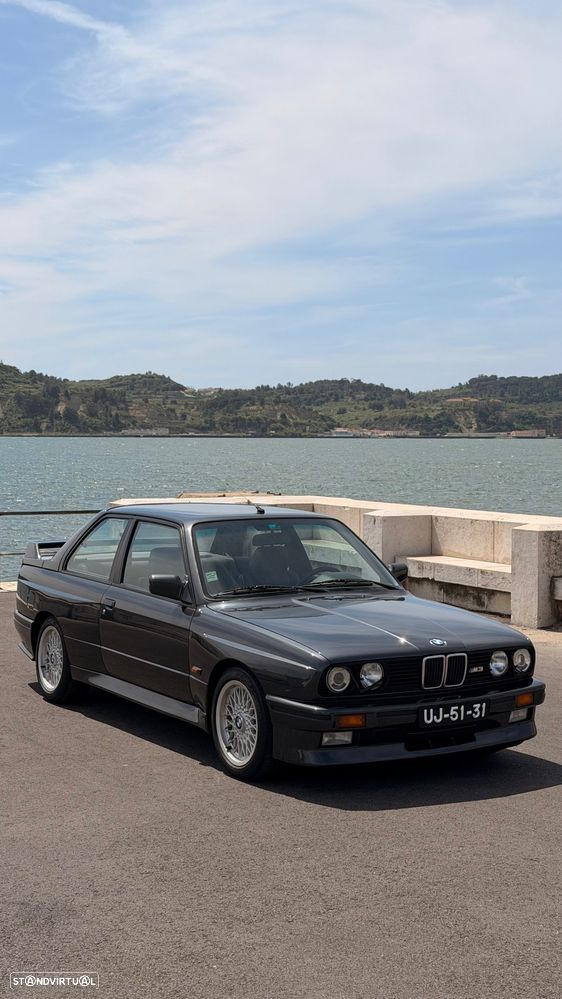 BMW M3 Standard - 3
