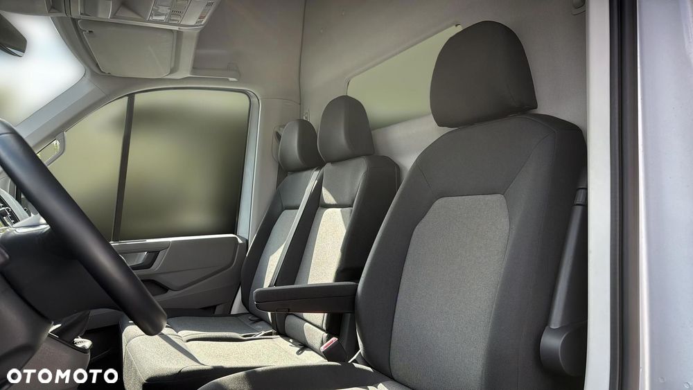 Volkswagen Crafter - 12