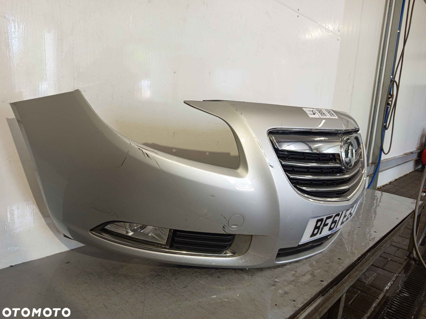 ^ ZDERZAK PRZÓD PRZEDNI OPEL INSIGNIA A I 1 Z157 Z176 SREBRNY HALOGENY - 2