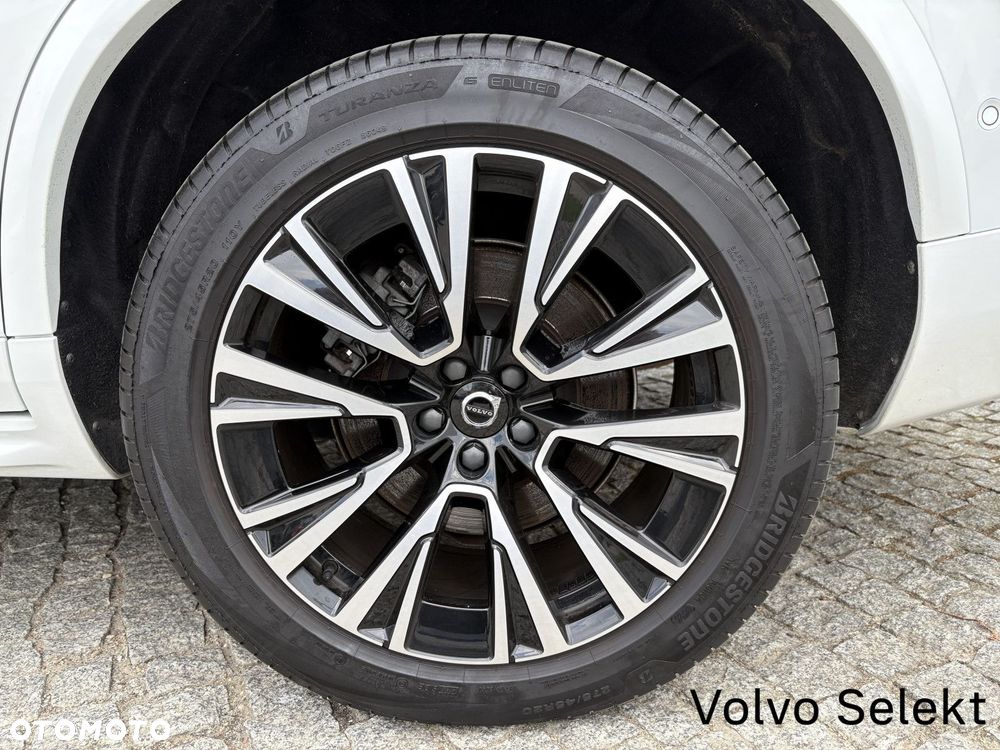 Volvo XC 90 - 8