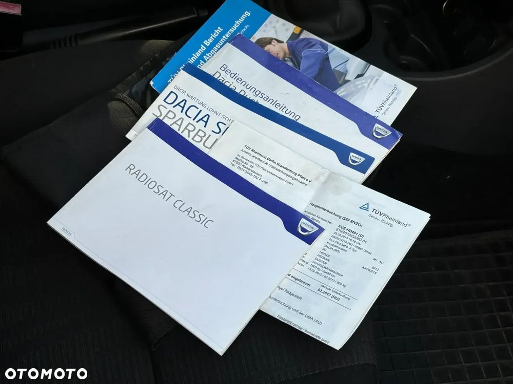 Dacia Duster 1.6 16V 4x4 - 21