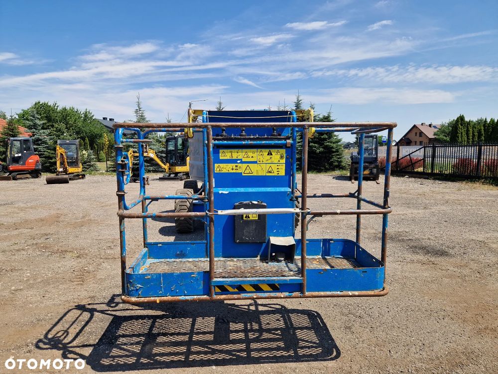Genie Z 45/25J 16m napęd 4x4 ternowy - 9