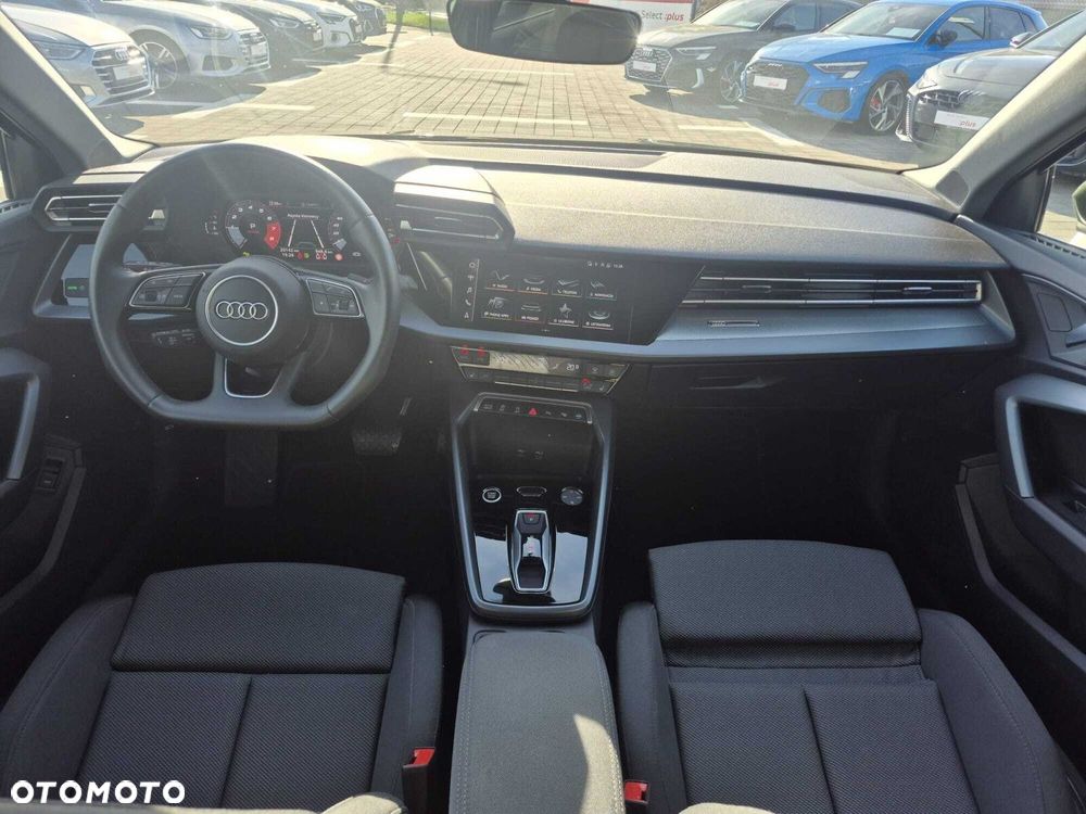 Audi A3 Limousine 35 TFSI mHEV Advanced S tronic - 16