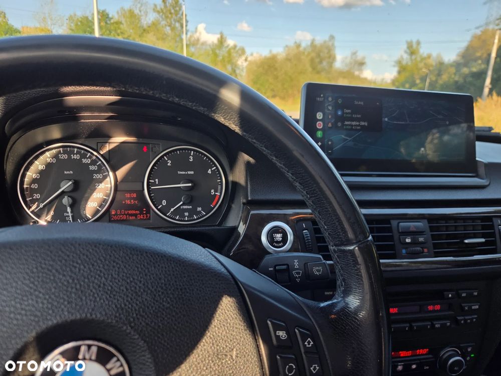 BMW Seria 3 320d - 8