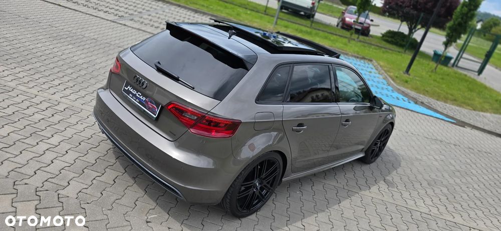 Audi A3 Sportback - 15