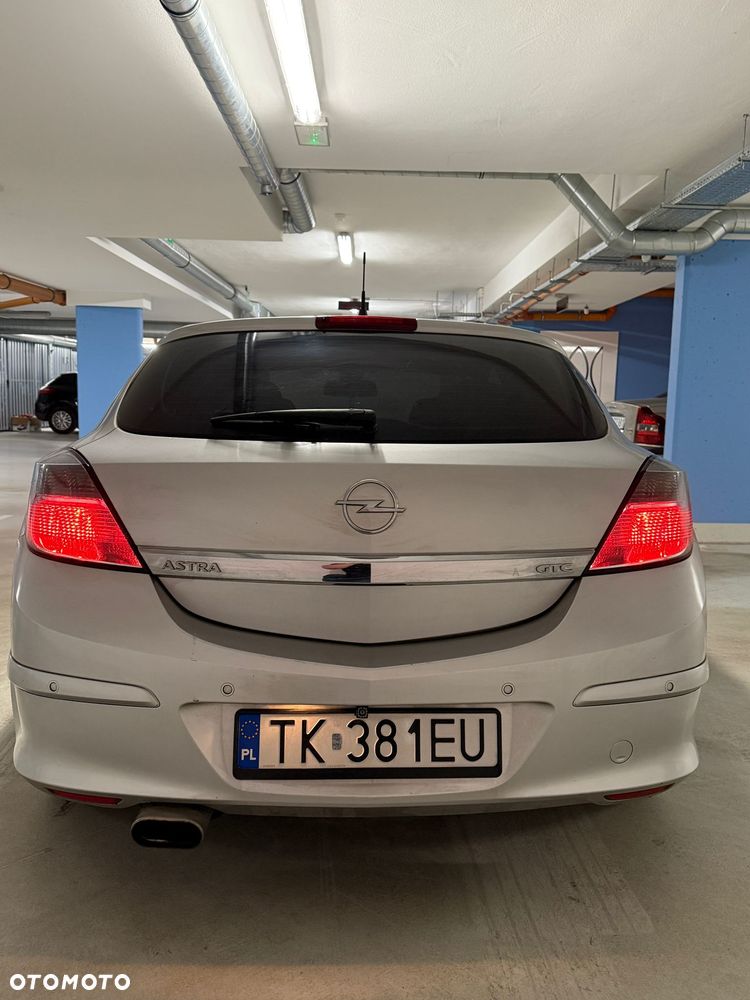 Opel Astra - 4