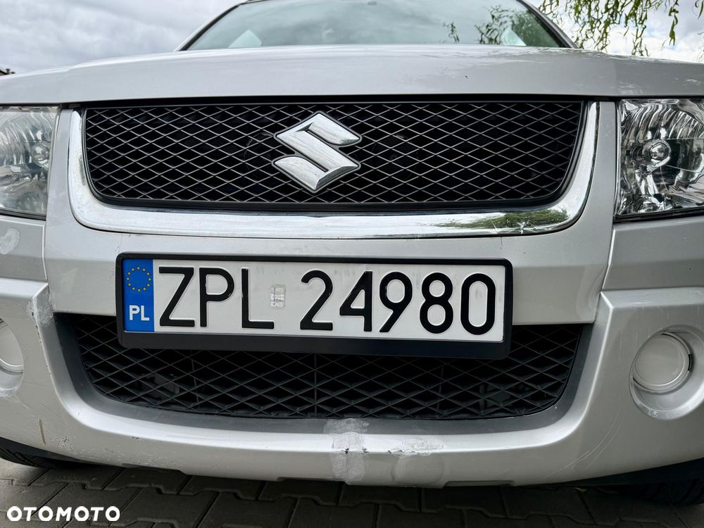 Suzuki Grand Vitara 1.6 - 8