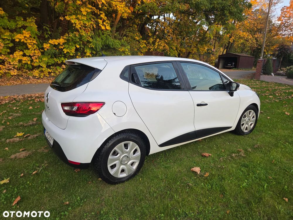 Renault Clio - 20