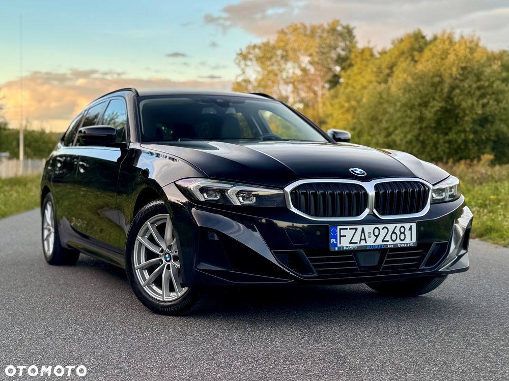 BMW Seria 3 318d Touring Sport Line - 25