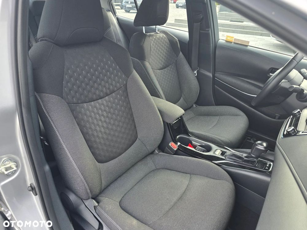 Toyota Corolla 1.8 Hybrid Comfort - 20