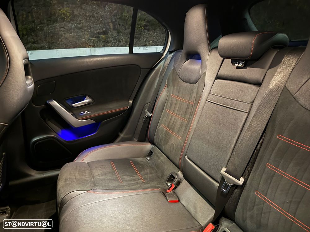 Mercedes-Benz A 200 AMG Line Aut. - 41