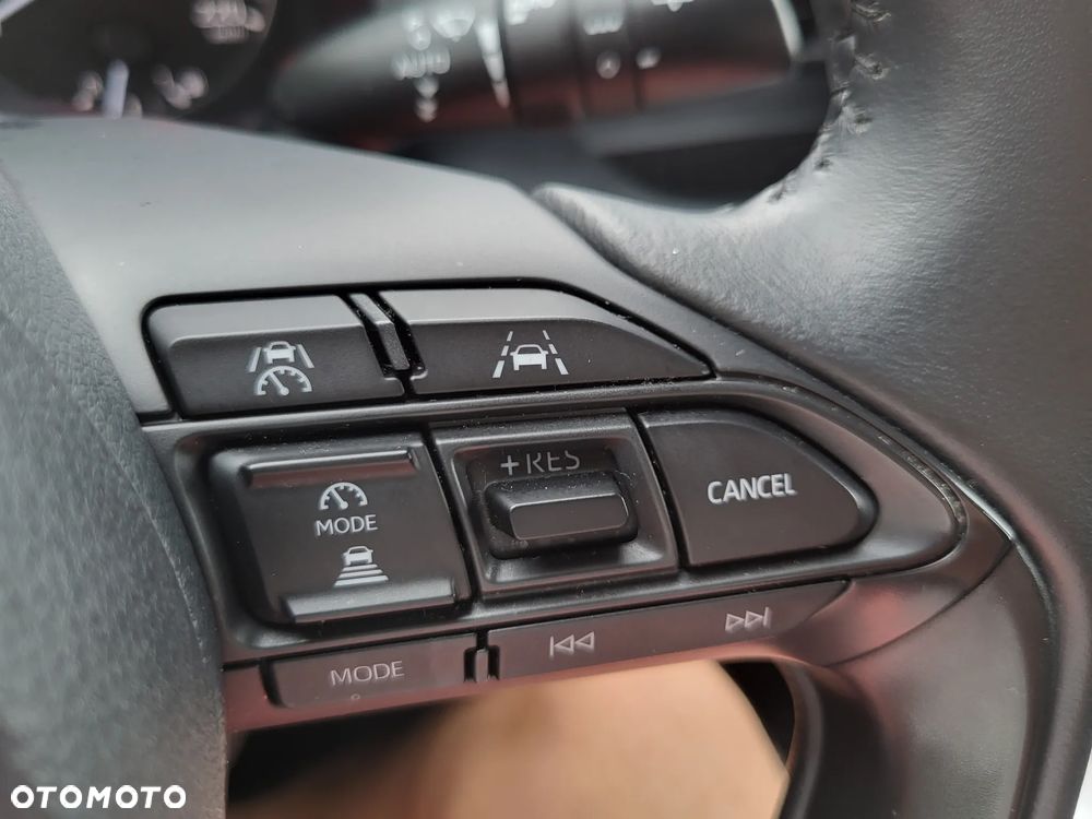 Toyota Corolla Cross 1.8 Hybrid Comfort - 19