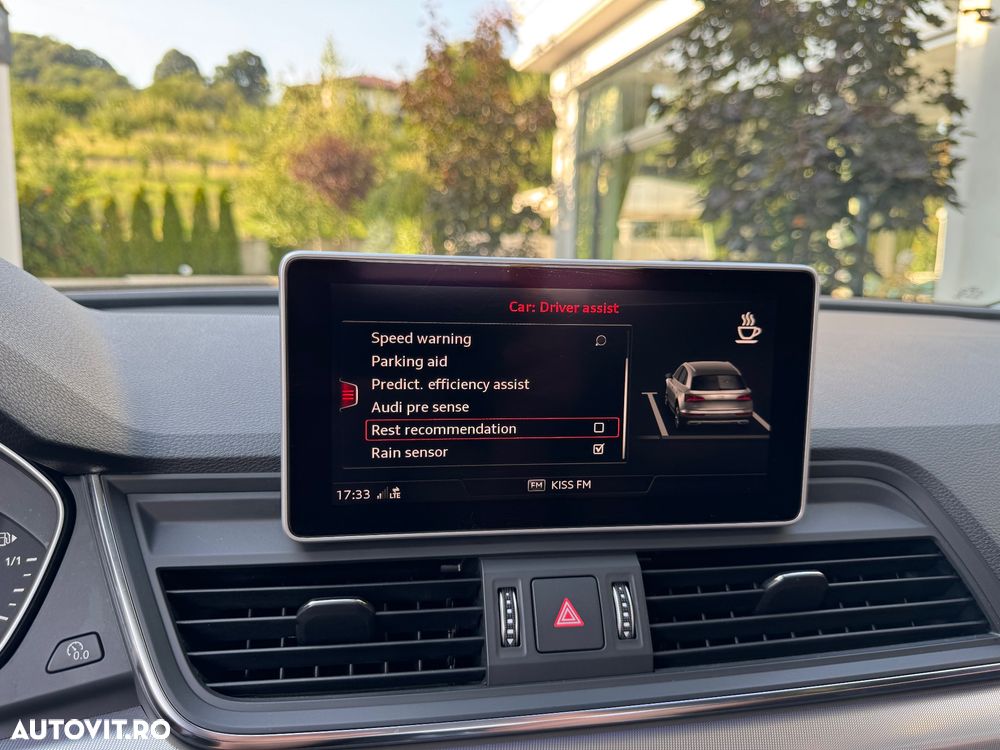 Audi Q5 2.0 40 TDI quattro S tronic Sport - 33