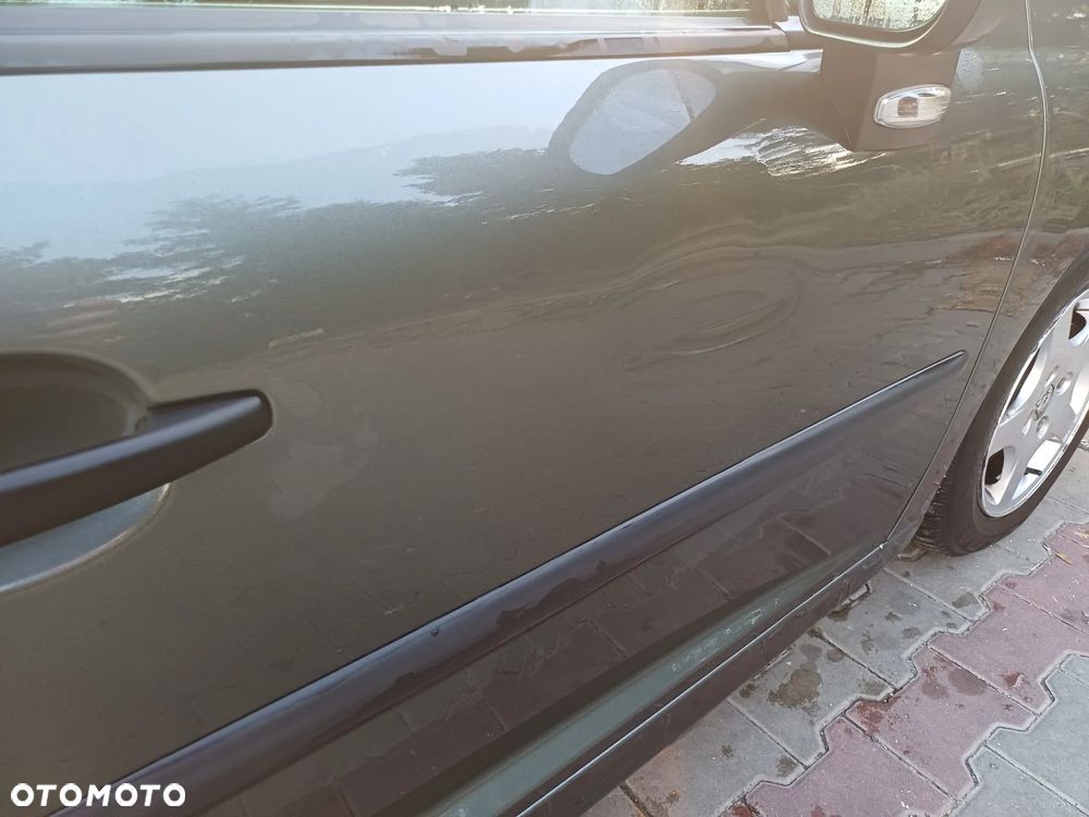 Peugeot 207 1.4 Access - 31