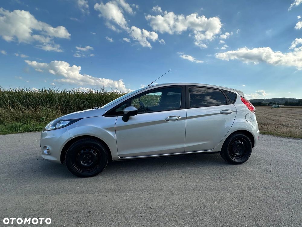 Ford Fiesta 1.25 Trend EU5 - 6