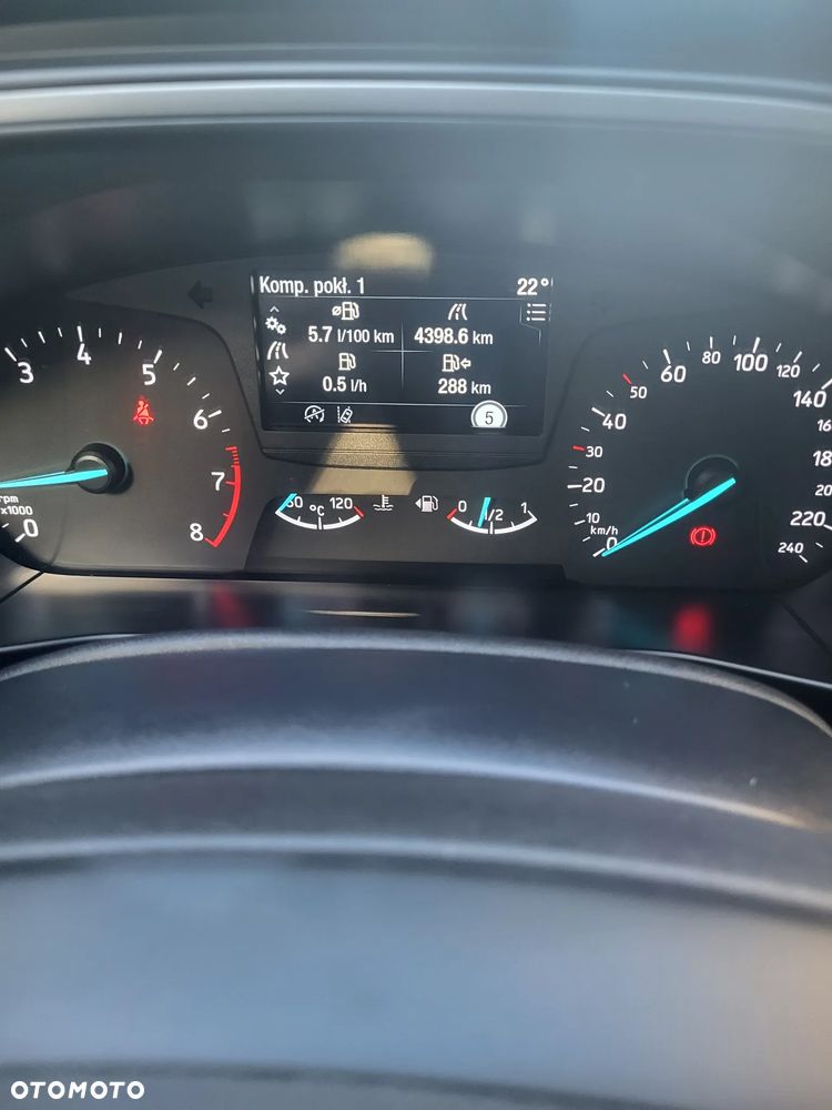 Ford Focus 1.0 EcoBoost Trend Edition - 6