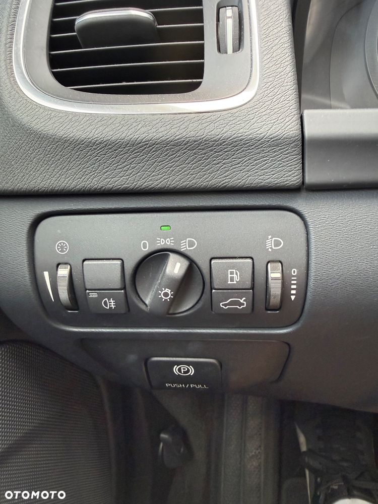 Volvo S60 D3 Momentum - 30